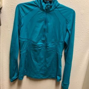 Lululemon half zip pullover
